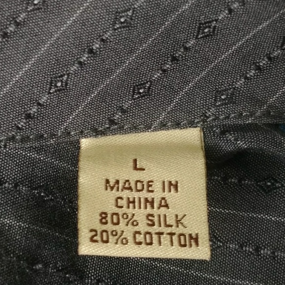 TOMMY BAHAMA Button Down Shirt - Picture 7 of 7